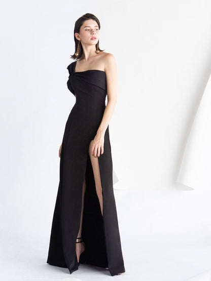 Sleeveless One-Shoulder Plain Slit A-Line Evening Gown