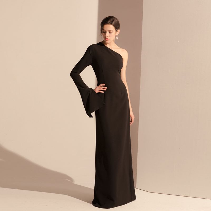 Long-Sleeve One-Shoulder Plain Sheath Evening Gown