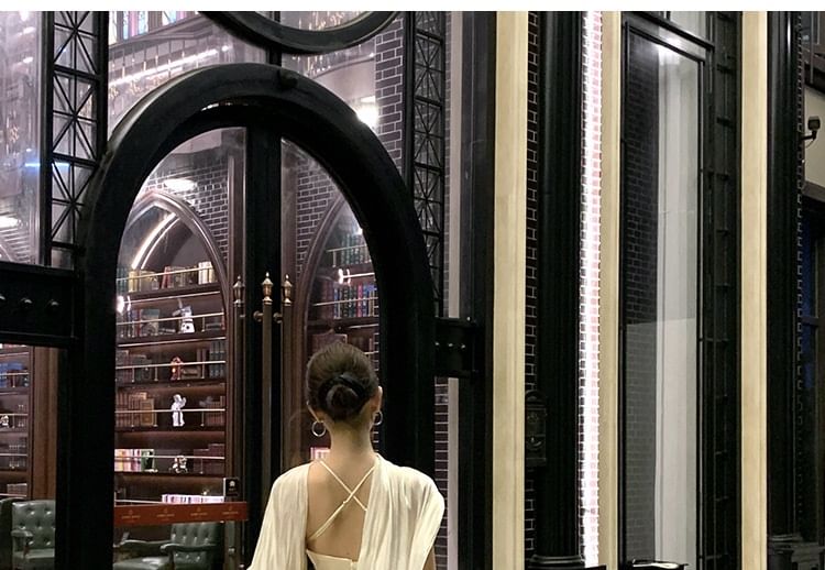 Evening Gown Neck Back A-Line Open Halter Plain