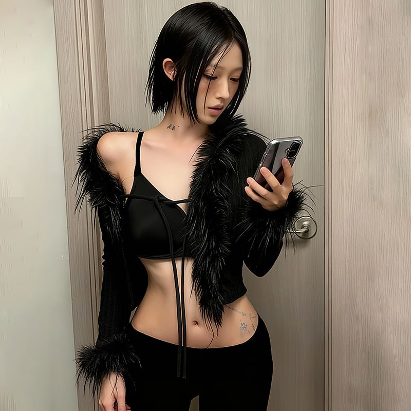 Long Sleeve V-Neck Faux Fur Trim Slim-Fit Crop Cardigan