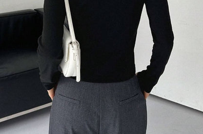 Slim-Fit Crewneck Top with Contrast Stitching