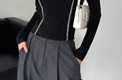 Slim-Fit Crewneck Top with Contrast Stitching