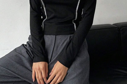 Slim-Fit Crewneck Top with Contrast Stitching