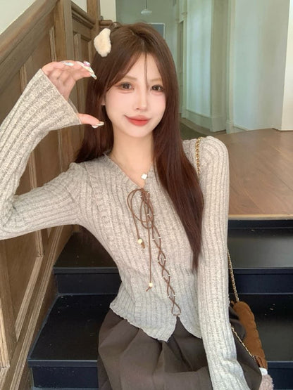 Lace-Up Ribbed Melange V-Neck Extended Sleeve Top