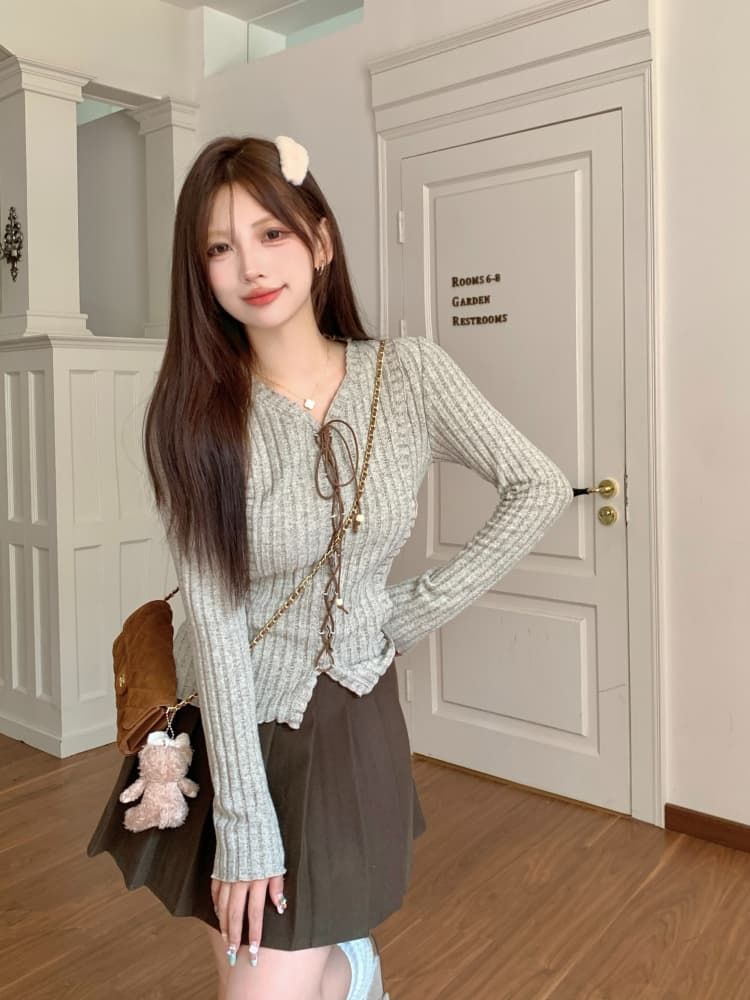 Lace-Up Ribbed Melange V-Neck Extended Sleeve Top