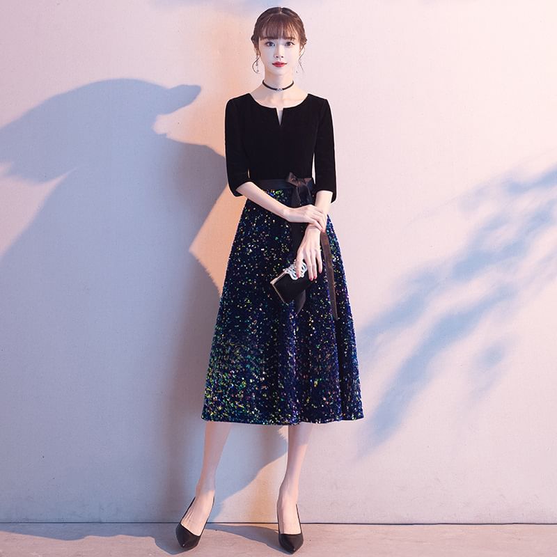 Elbow-Sleeve Sequin A-Line Evening Dress / Gown