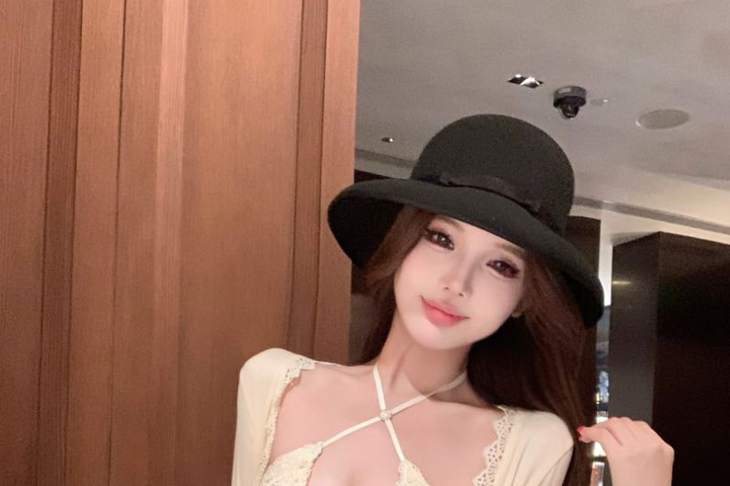 Plain Cardigan / Lace Cami Top