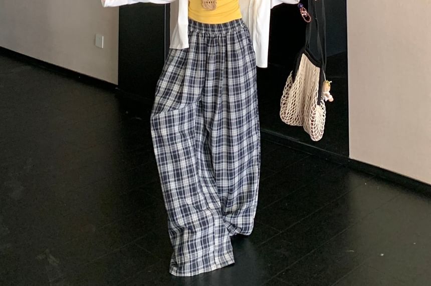 Plain Cami Top / Cardigan / High Rise Plaid Baggy Pants