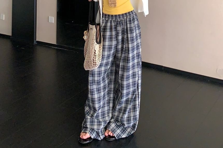 Plain Cami Top / Cardigan / High Rise Plaid Baggy Pants