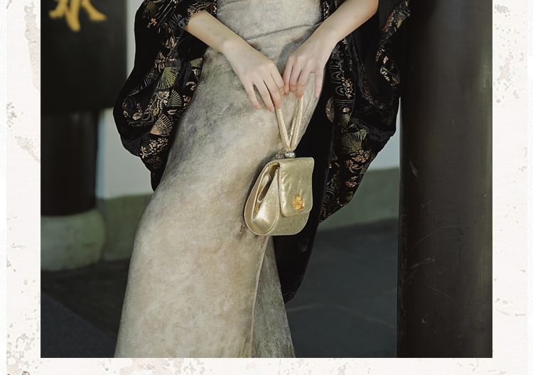 Sleeveless Keyhole Maxi Qipao / Floral Light Jacket / Set