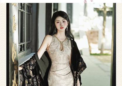 Sleeveless Keyhole Maxi Qipao / Floral Light Jacket / Set