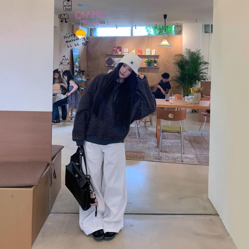Striped Round-Collar Pullover with Extended Sleeves