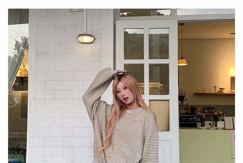 Striped Round-Collar Pullover with Extended Sleeves