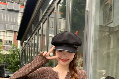 Tie-Side Melange V-Neck Extended Sleeve Knit Top