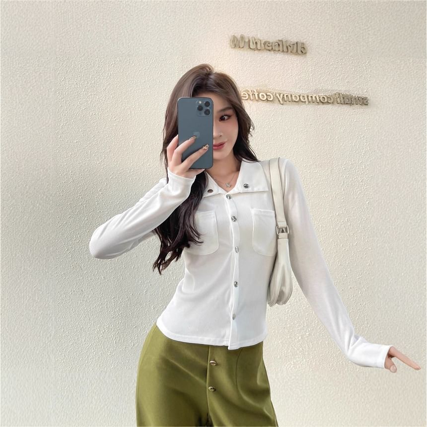 Ribbed Buttoned Polo with Long Sleeves and Clean Finish