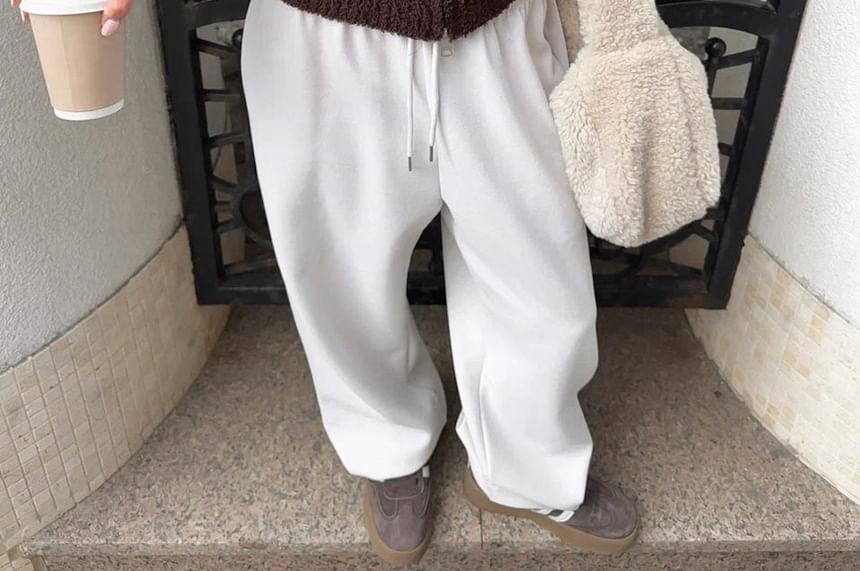 Long Sleeve Plain Furry Cropped Zip-Up Hooded Jacket