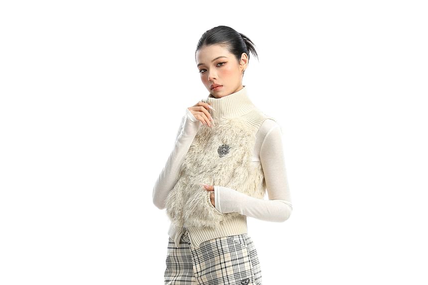 Turtleneck Zip-Up Faux Fur Sweater Vest