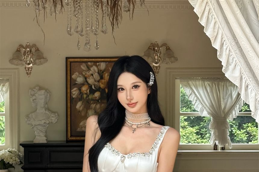 Sleeveless Sweetheart Neck Plain Rhinestone Satin Mini A-Line Balloon Cocktail Dress