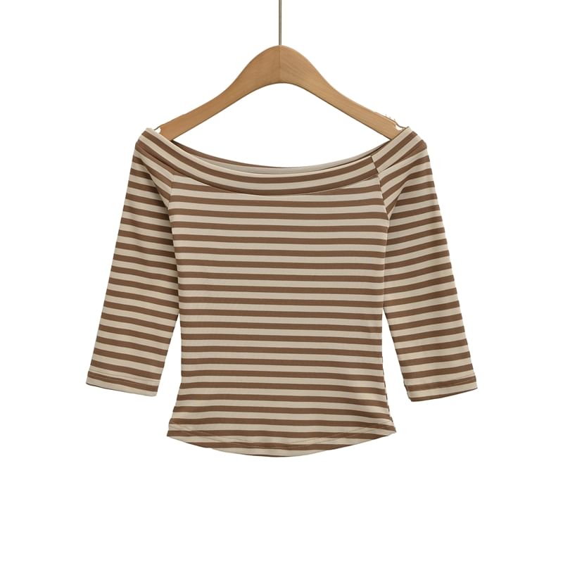 Off-Shoulder Striped Slim Tee with 3/4 Sleeves and Layered Skirt Shorts