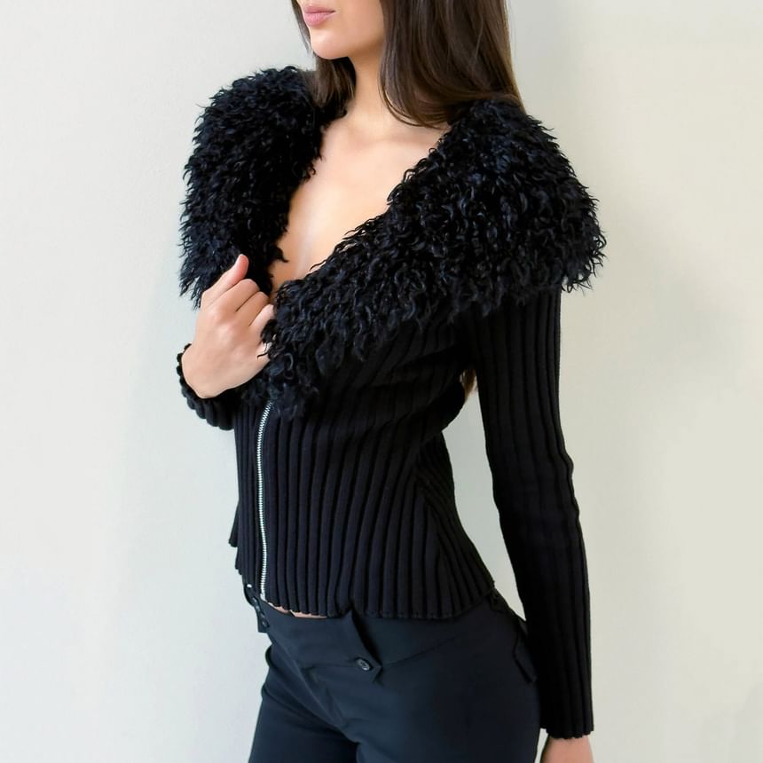 Long Sleeve V-Neck Faux Fur Trim Ribbed-Knit Zip-Up Cardigan