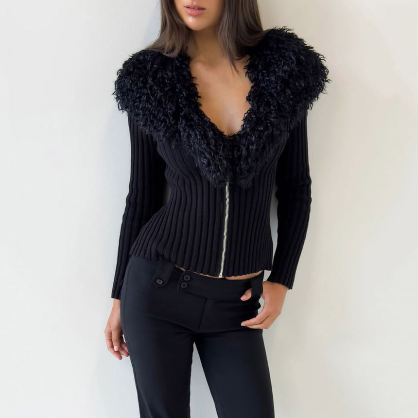Long Sleeve V-Neck Faux Fur Trim Ribbed-Knit Zip-Up Cardigan