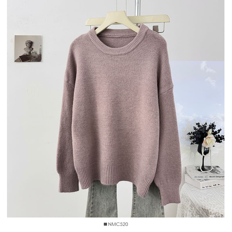 Crew-Neck Loose-Fit Pullover Sweater with Long Sleeves