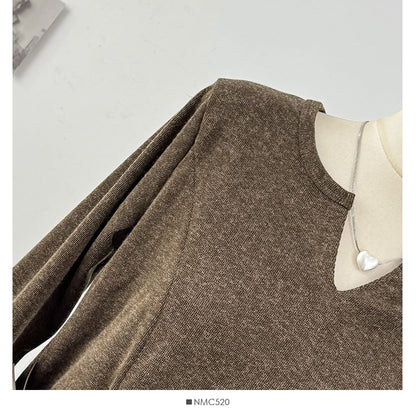 Loose-Fit V-Neck Top with Asymmetric Hem and Long Sleeves