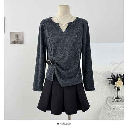 Loose-Fit V-Neck Top with Asymmetric Hem and Long Sleeves