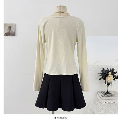 Extended Sleeve Cowl Neck Lace Trim Slim Blouse