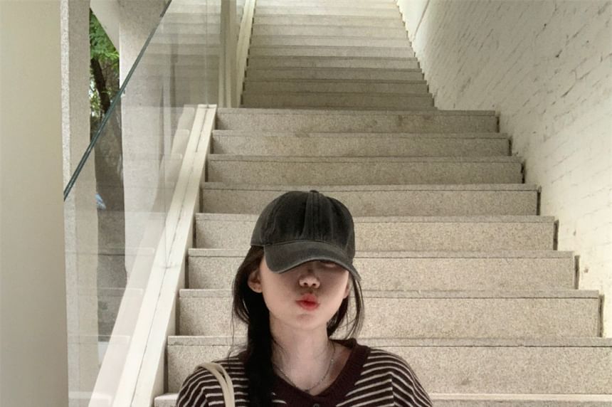 Round Neck Striped Cardigan