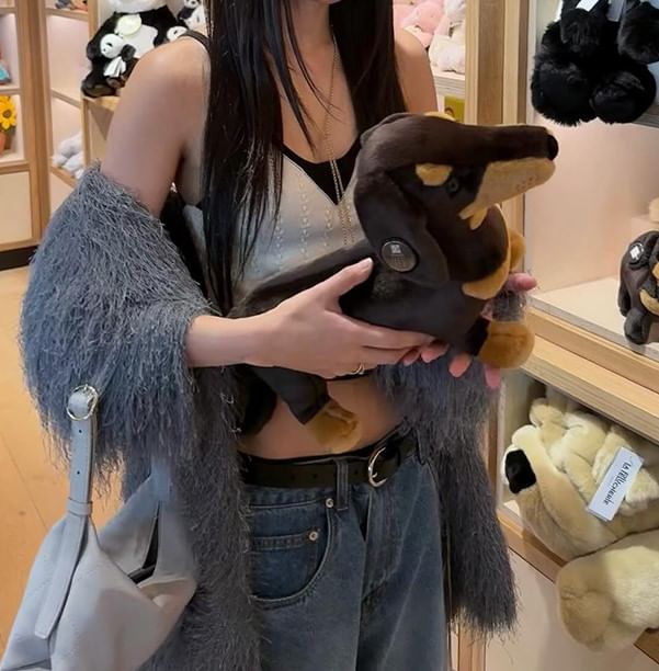 Long Sleeve Plain Faux Fur Coat / V-Neck Contrast-Trim Camisole Top