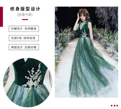Sleeveless V-Neck Sequin Floral Applique Bow Velvet Panel Mesh A-Line Evening Gown / Midi Cocktail Dress