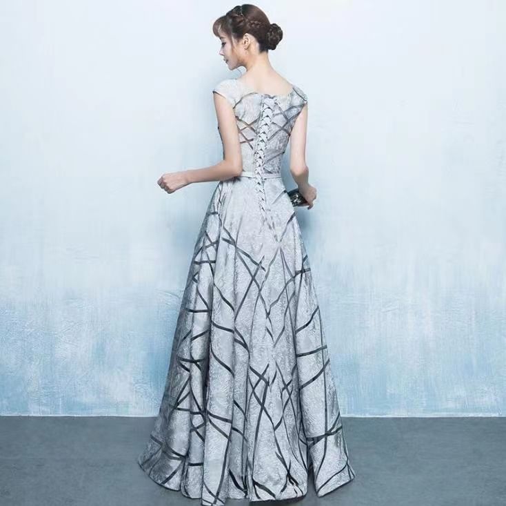 Cap Sleeve Round Neck Geometric Print A-Line Evening Gown