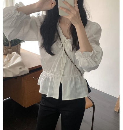 U-Neck Lace Shirt with Long Sleeves