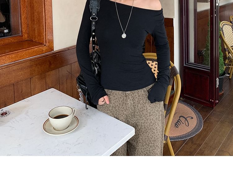 Lace Cutout Round-Neck Long-Sleeve Top