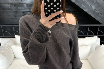 Boat Neck Solid Sweater and Baggy High Waist Pants