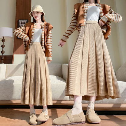 Pleated Midi A-Line Knit Skirt with High Waist