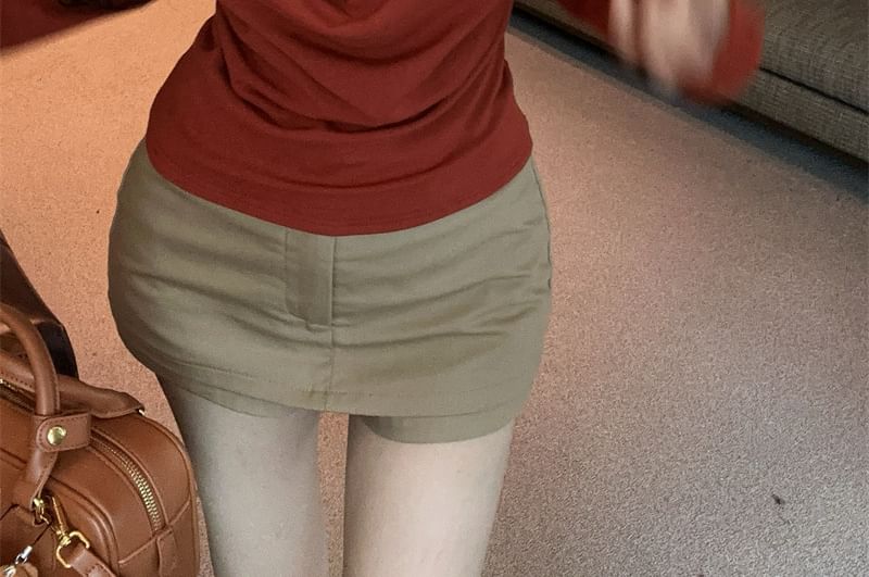 Two-Tone Layered V-Neck Long Sleeve Tee