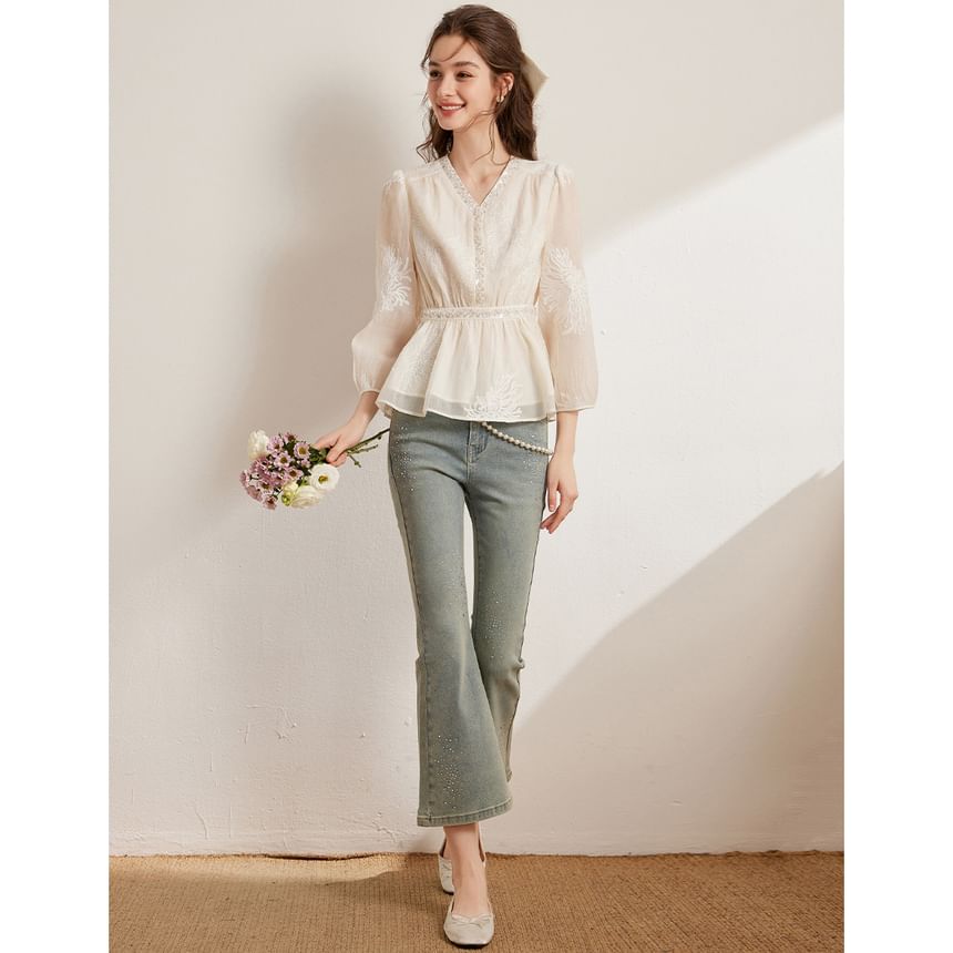 Airy Three-Quarter Sleeve V-Neck Solid Blouse