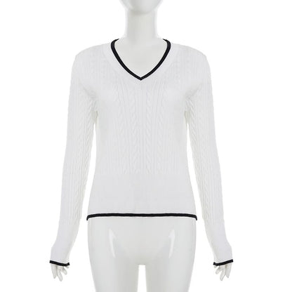 Cropped V-Neck Sweater with Contrasting Trim