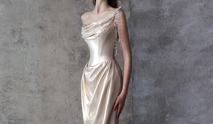 One-Shoulder Faux Pearl Fringed Mermaid Evening Gown