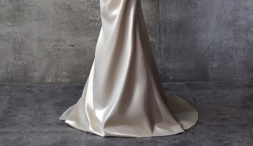 One-Shoulder Faux Pearl Fringed Mermaid Evening Gown