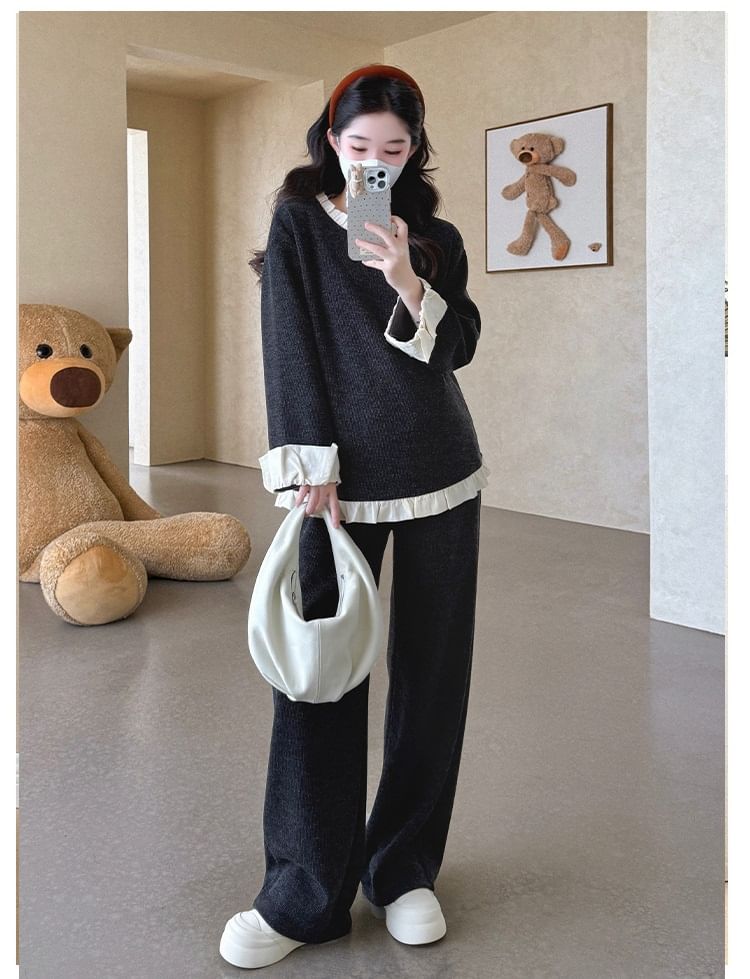 Maternity Set: Ruffled Round-Neck Pullover with Wide-Leg Trousers