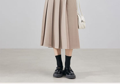 V-Neck Blazer & Accordion Pleated Midi A-Line Skirt