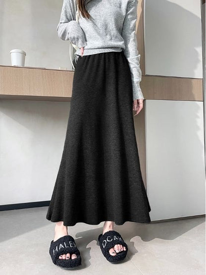 Plain Maxi Fishtail Skirt with High Waist