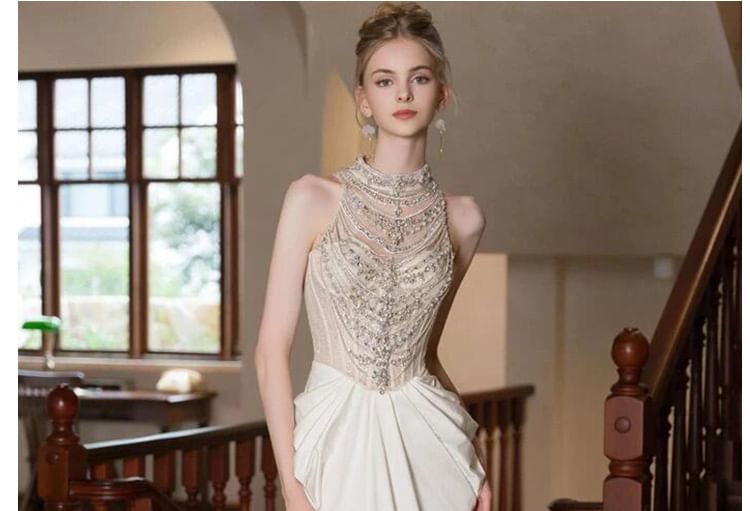 Sleeveless Glitter Mermaid Evening Gown