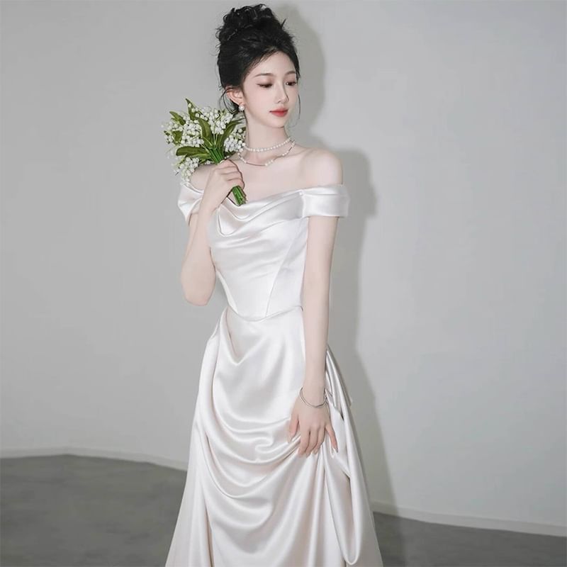 Off Shoulder Trained A-Line Wedding Gown