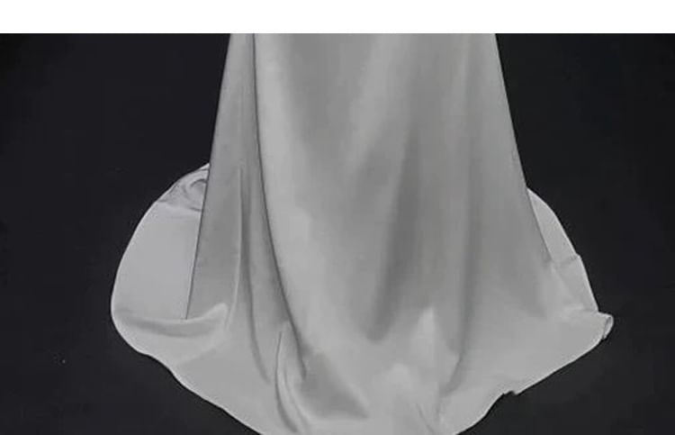 3/4-Sleeve V-Neck Trained Sheath Evening Gown