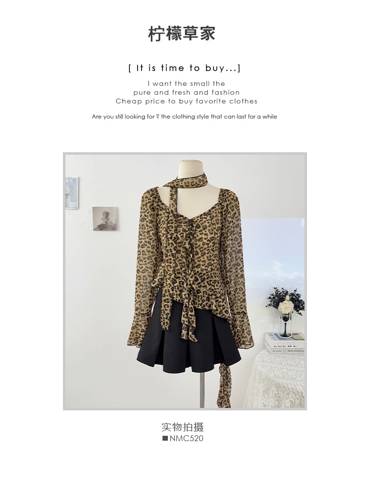 Leopard Print V-Neck Long-Sleeve Shirt