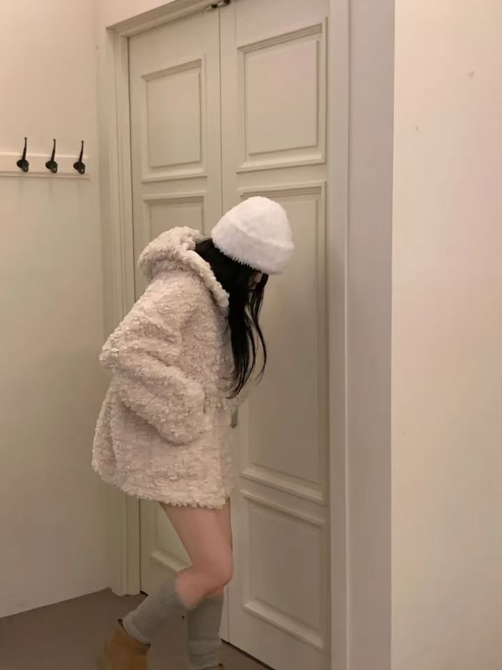 Plain Hood Toggle Teddy Jacket